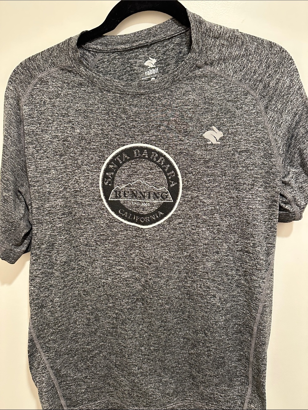 rabbit Santa Barbara Heather Gray Performance Tee